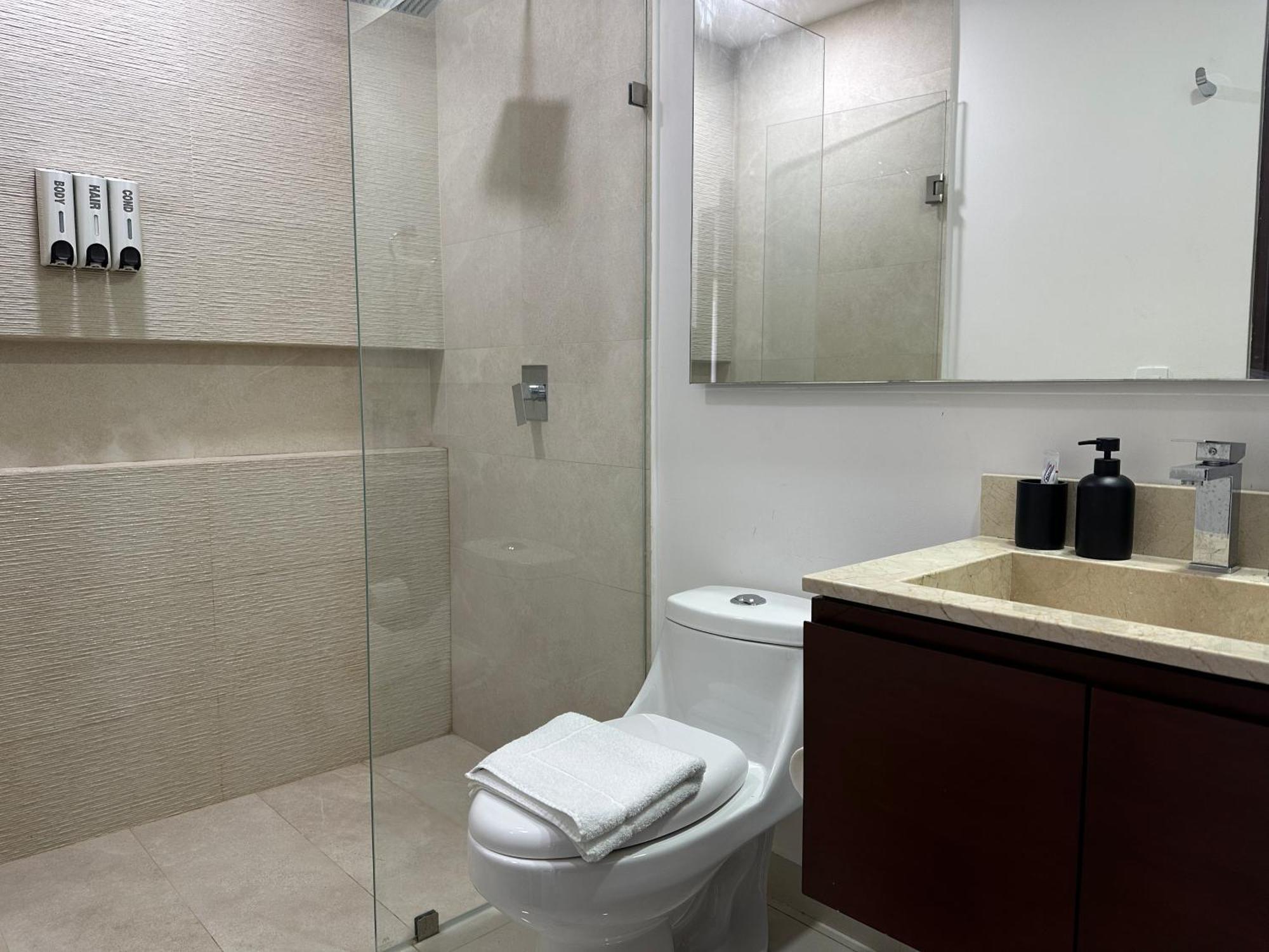 Ocean View Cancun Apartment ภายนอก รูปภาพ