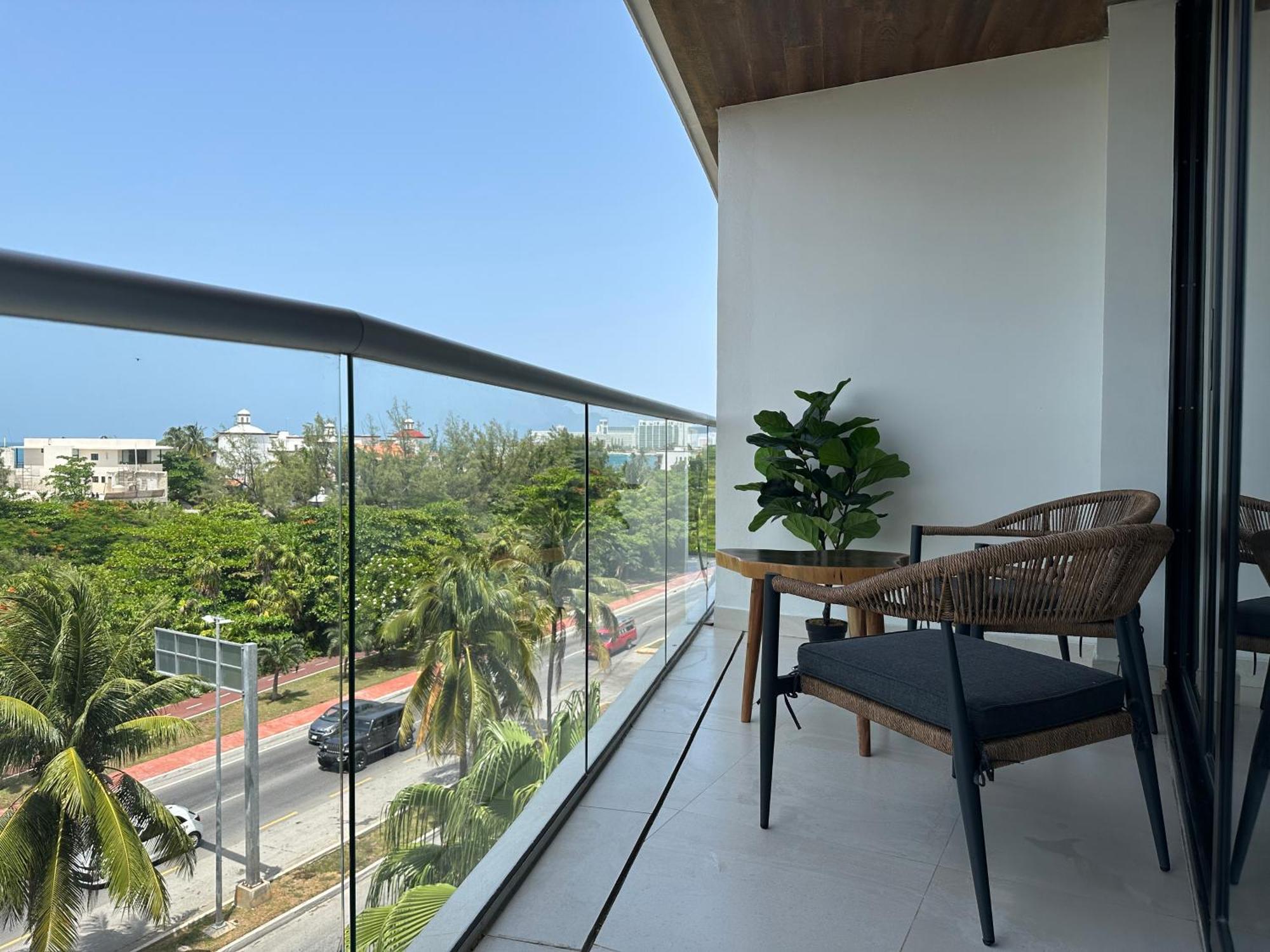 Ocean View Cancun Apartment ภายนอก รูปภาพ